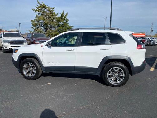 2019 Jeep Cherokee Trailhawk