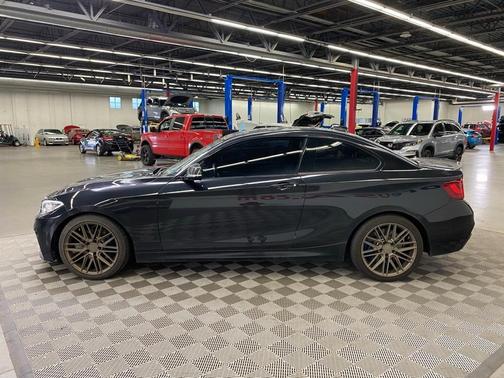 2016 BMW M235 i