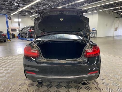 2016 BMW M235 i