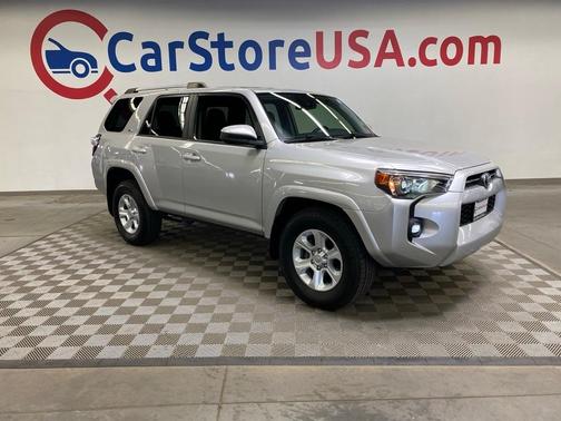 2022 Toyota 4Runner SR5