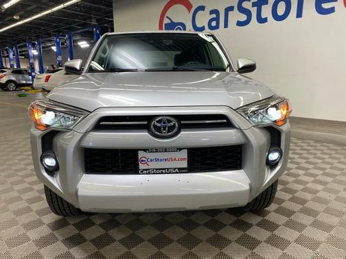 2022 Toyota 4Runner SR5