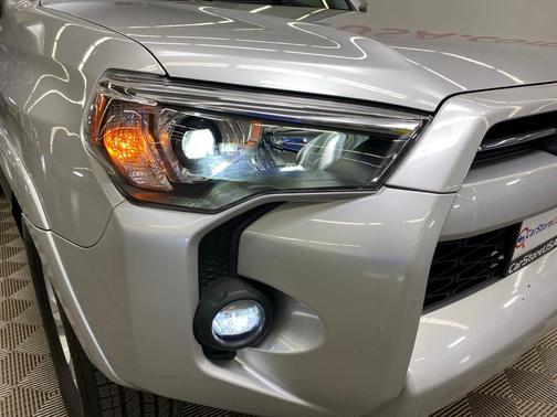 2022 Toyota 4Runner SR5