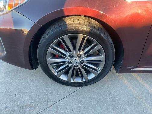 2016 Kia Optima SXL Turbo