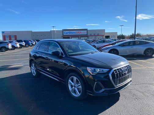 2021 Audi Q3 45 S line Premium