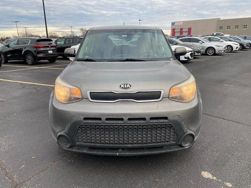 2016 Kia Soul Base