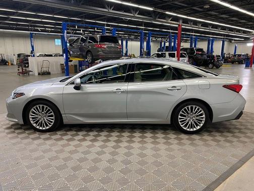 2019 Toyota Avalon Limited