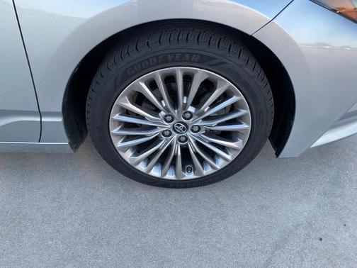 2019 Toyota Avalon