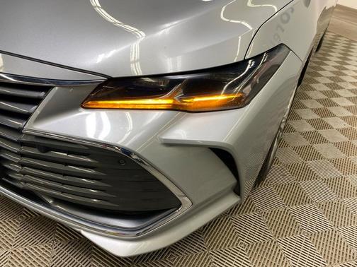 2019 Toyota Avalon 