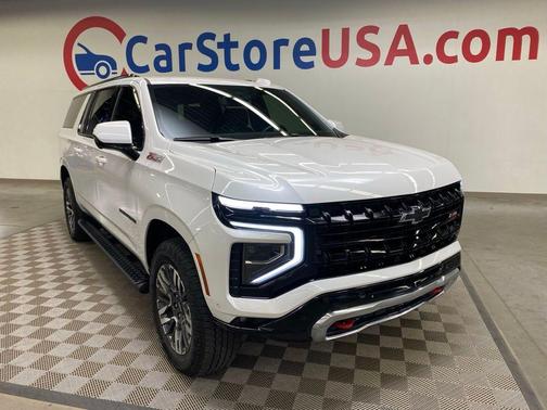 Pearl 2025 Chevrolet Suburban Z71