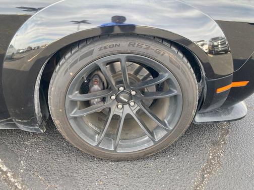 2016 Dodge Challenger R/T Scat Pack