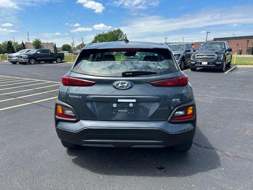 Thunder Gray 2021 Hyundai KONA SE