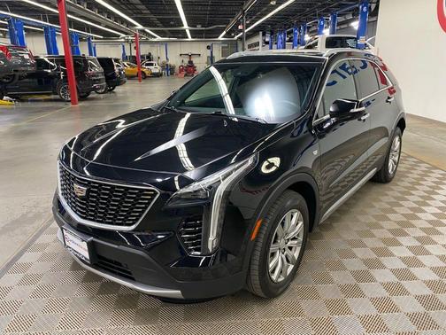 2021 Cadillac XT4 Premium Luxury