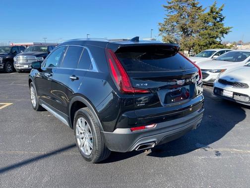 2021 Cadillac XT4 Premium Luxury