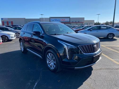 2021 Cadillac XT4 Premium Luxury