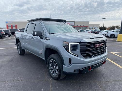 2024 GMC Sierra 1500 AT4