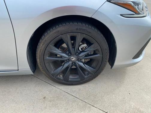 2022 Lexus ES 300h 300H