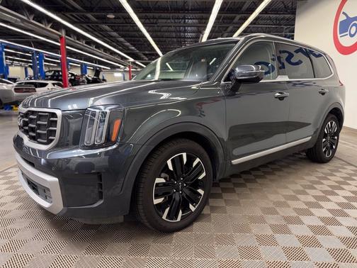 Gray 2023 Kia Telluride SX