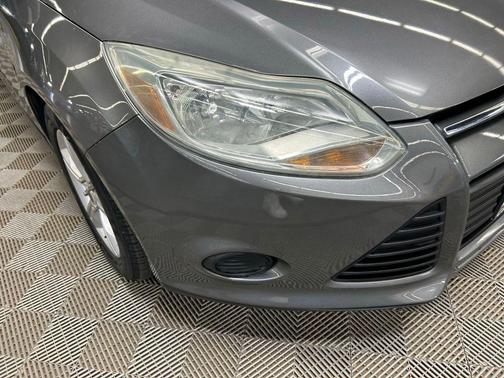 Sterling Gray Metallic 2014 Ford Focus SE