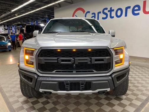 2017 Ford F-150 Raptor