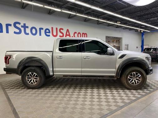 2017 Ford F-150 Raptor