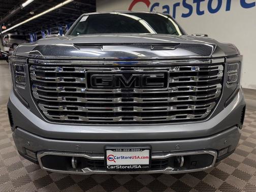 Sterling Metallic 2024 GMC Sierra 1500 Denali