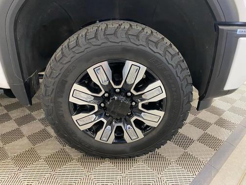 2024 GMC Sierra 3500 Denali