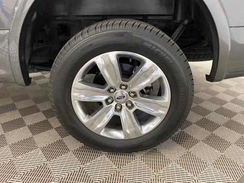 2016 Ford F-150 Platinum