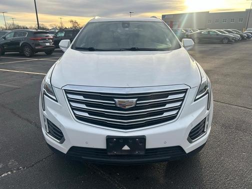 2019 Cadillac XT5 Premium Luxury
