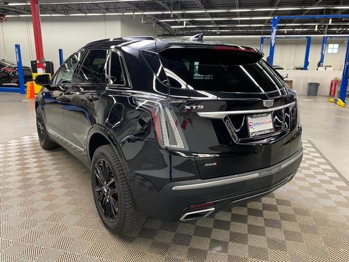 2023 Cadillac XT5 Sport