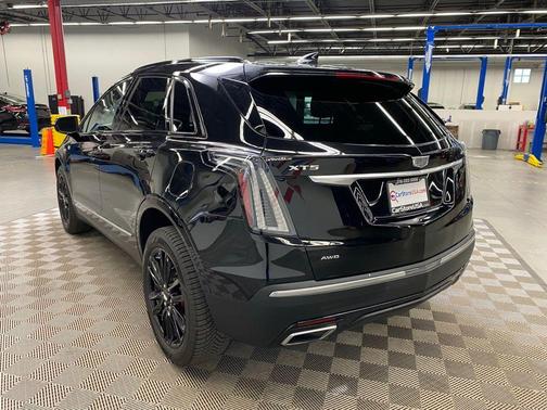 2023 Cadillac XT5 Sport