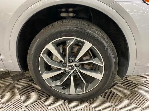 2021 Audi Q5 40 Premium Plus