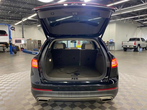 2016 Lincoln MKX Select