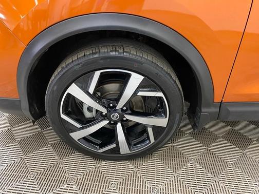 2021 Nissan Rogue Sport SL