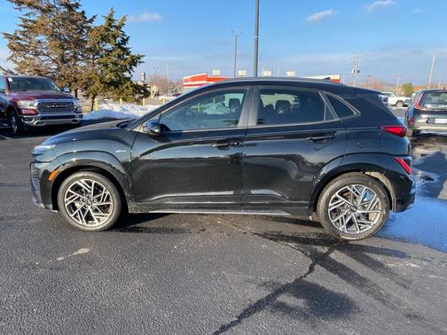 2022 Hyundai KONA N Line