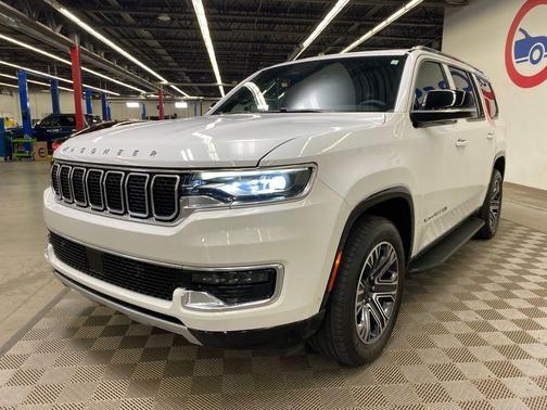 2023 Jeep Wagoneer Series II