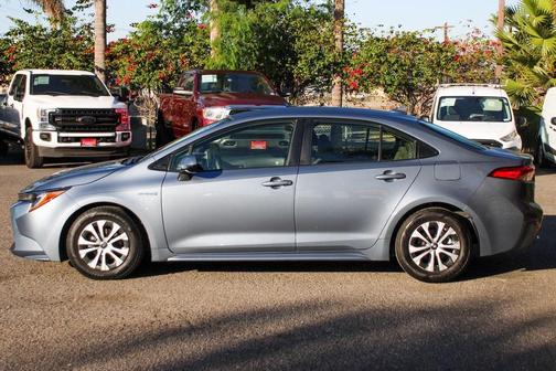2021 Toyota Corolla Hybrid LE