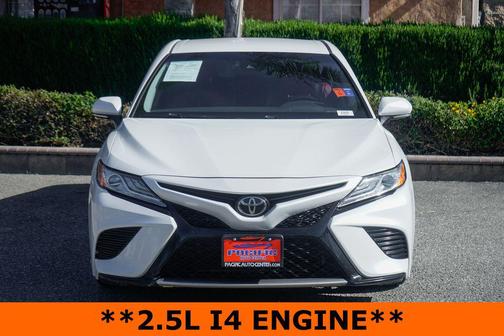 Wind Chill Pearl 2020 Toyota Camry XSE