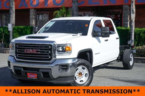 Summit White 2018 GMC Sierra 2500 Base