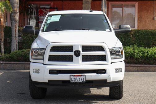 2017 RAM 2500 Laramie Crew Cab 4x4 6'4' Box
