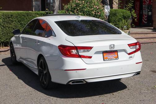 2019 Honda Accord Touring 2.0T
