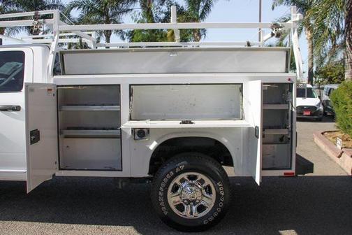 2022 RAM 2500 Tradesman Regular Cab 4x4 8' Box