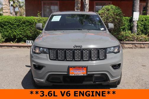 2019 Jeep Grand Cherokee Altitude