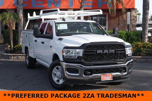 2020 RAM 2500 Tradesman Crew Cab 4X2 8' Box