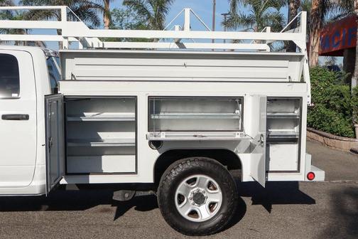 2020 RAM 2500 Tradesman Crew Cab 4X2 8' Box