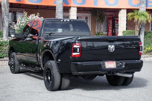 2024 RAM 3500 Big Horn Crew Cab 4x4 8' Box