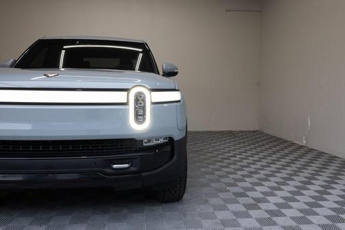 2022 Rivian R1T Adventure