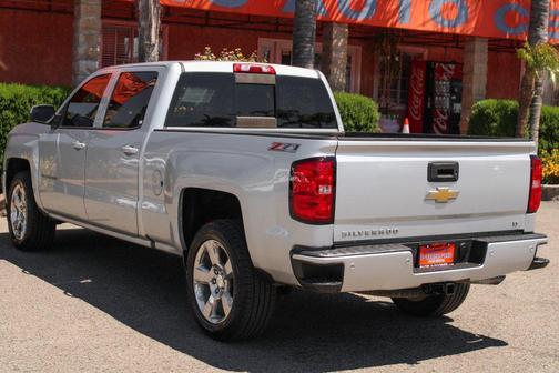 2017 Chevrolet Silverado 1500 2LT