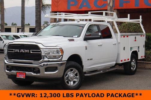 2021 RAM 3500 Big Horn Crew Cab 4x4 8' Box