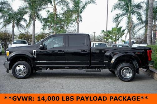2017 Ford F-350 Lariat