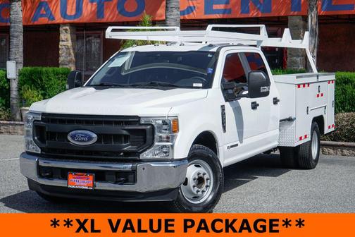 Oxford White 2022 Ford F-350 XL